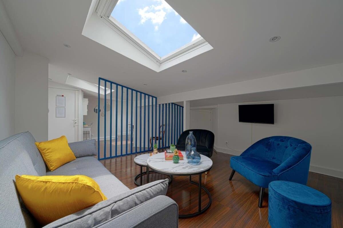 Magnifique Appartement A Pied Du Chateau Versay Dış mekan fotoğraf